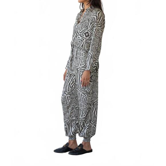 NEW CAROLINA K women's carmen shirt in zebra black cream